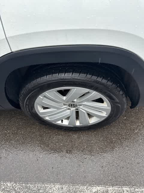 Thumbnail: 2021 Volkswagen Atlas - 8