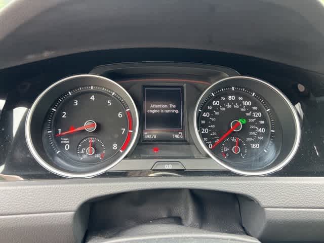 Thumbnail: 2021 Volkswagen Golf - 11
