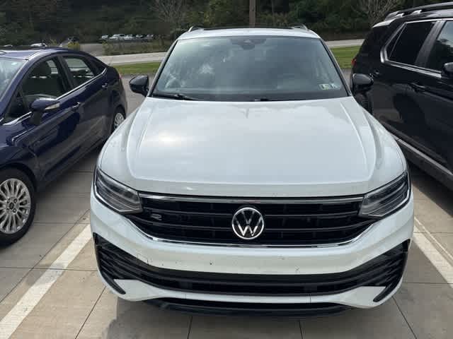 Thumbnail: 2022 Volkswagen Tiguan - 2