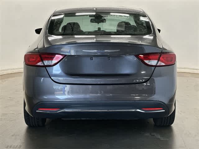 Thumbnail: 2015 Chrysler 200 - 4