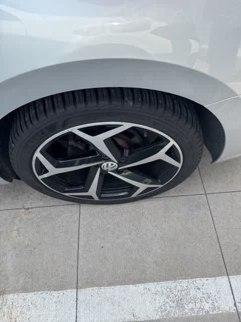 Thumbnail: 2020 Volkswagen Passat - 8