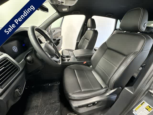 Thumbnail: 2023 Volkswagen Atlas - 16