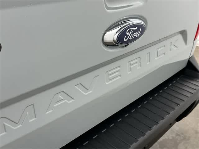 Thumbnail: 2022 Ford Maverick - 25
