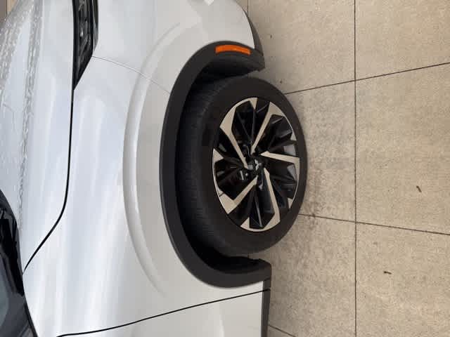Thumbnail: 2022 Mitsubishi Outlander - 4