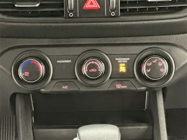 Thumbnail: 2023 Kia Forte - 13