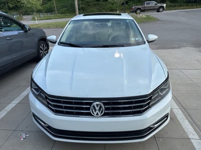 Thumbnail: 2017 Volkswagen Passat - 2