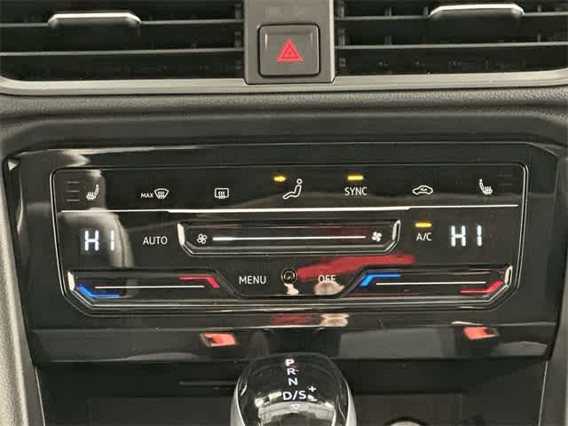 Thumbnail: 2026 Volkswagen Taos - 16