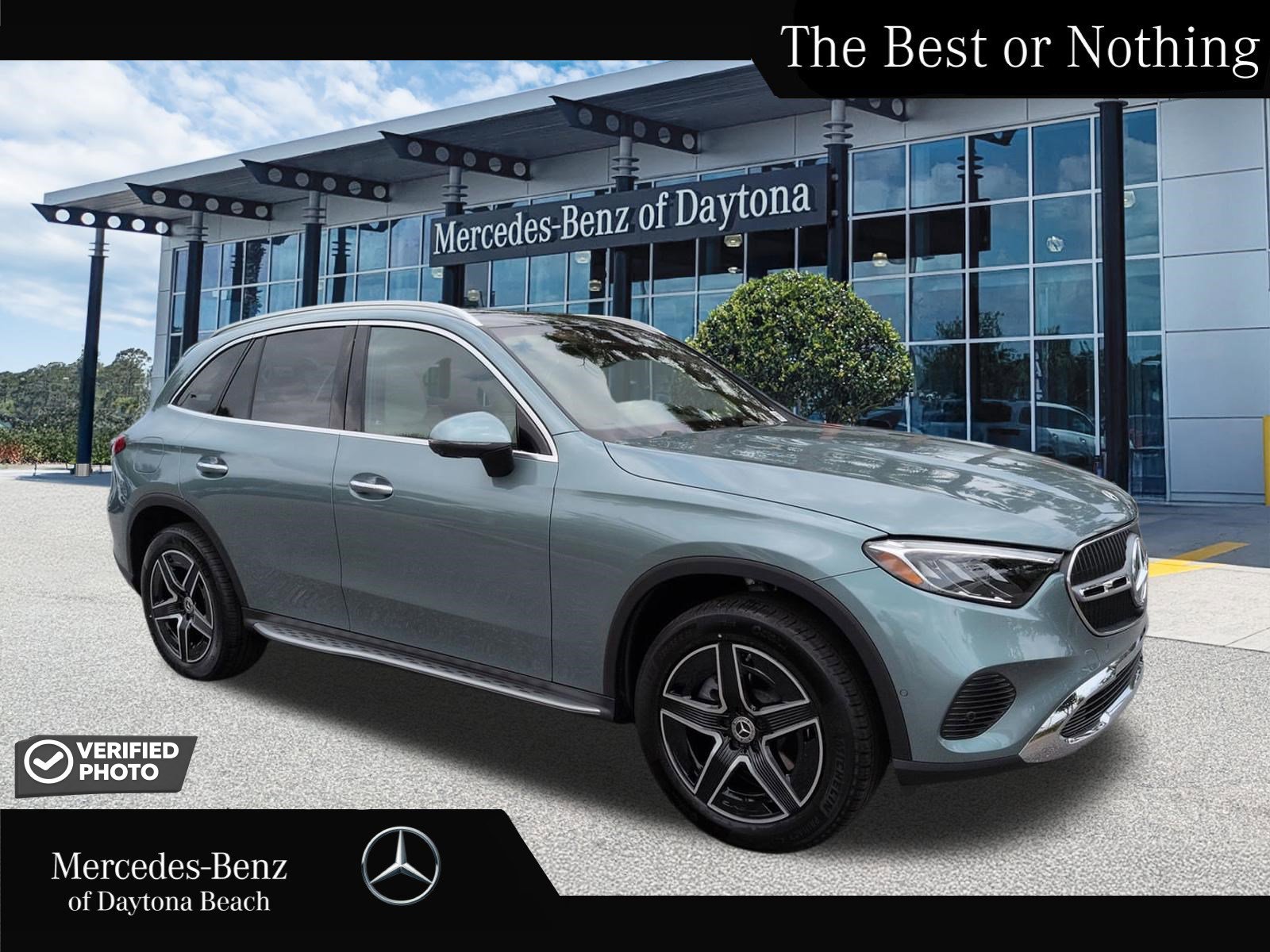 2026 Mercedes-Benz GLC GLC 300's photo