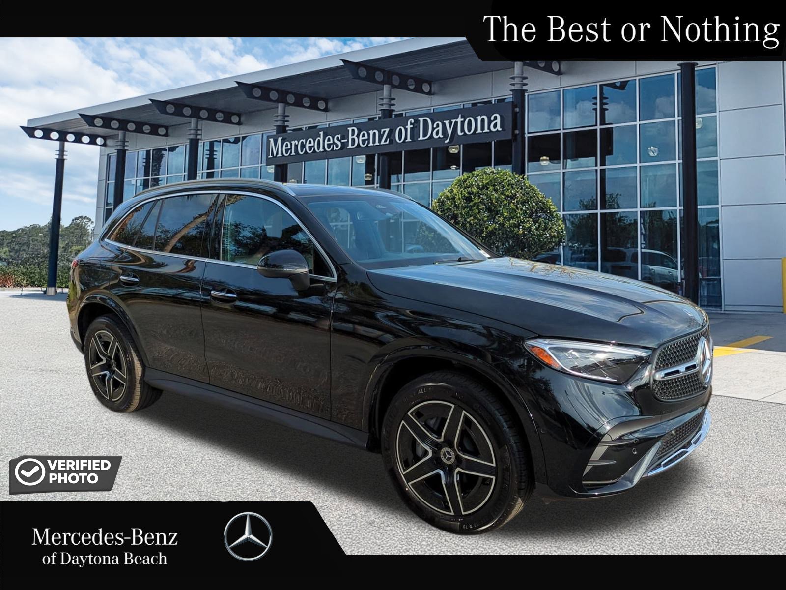 2026 Mercedes-Benz GLC GLC 300's photo