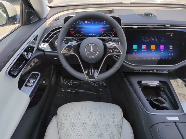 2026 Mercedes-Benz E-Class E350 - Photo 15