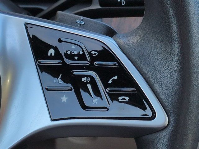2025 Mercedes-Benz C-Class Sedan C 300 - Photo 26