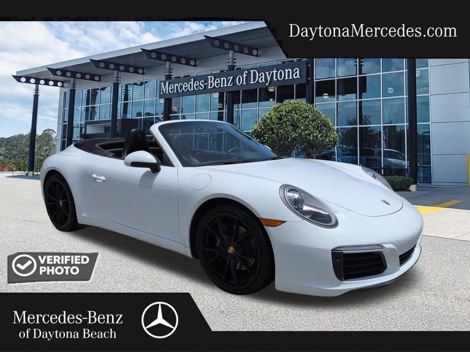 2017 Porsche 911 Carrera 4 Cabriolet's photo