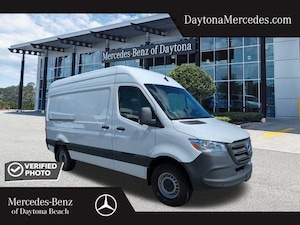 2026 Mercedes-Benz Sprinter 2500 Standard Roof 4-Cyl Diesel HO Van Cargo Van