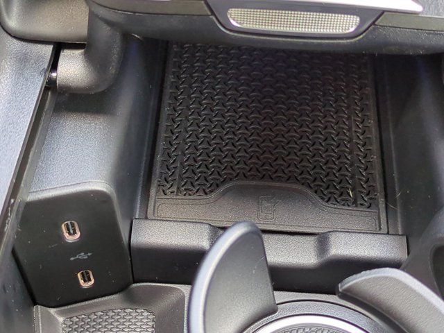 2026 Mercedes-Benz E-Class E350 - Photo 22