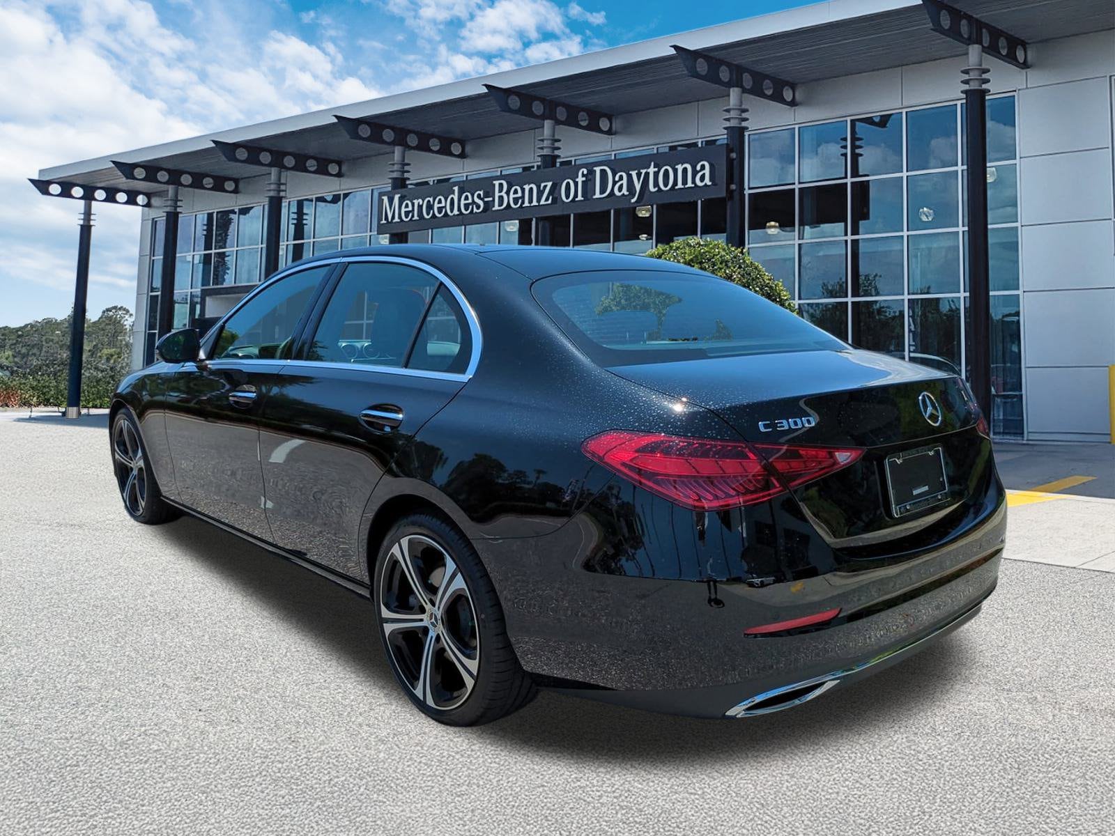 2025 Mercedes-Benz C-Class Sedan C 300 - Photo 6