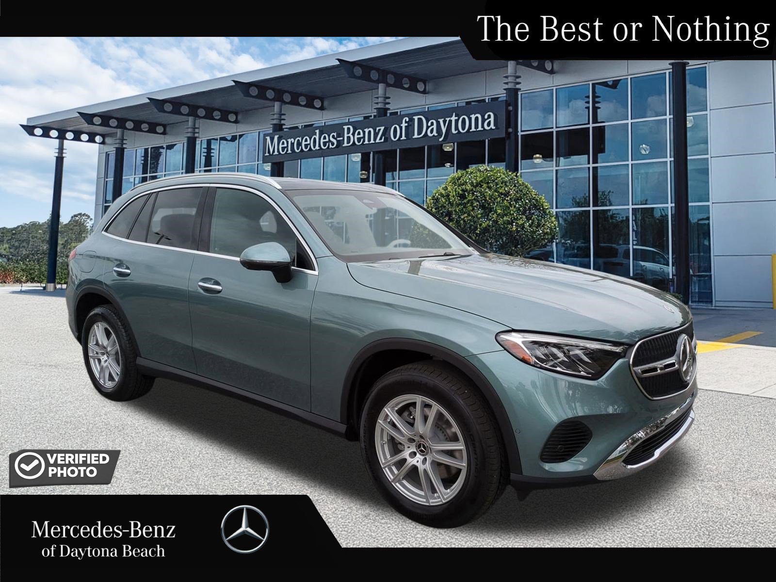 2026 Mercedes-Benz GLC GLC 300's photo
