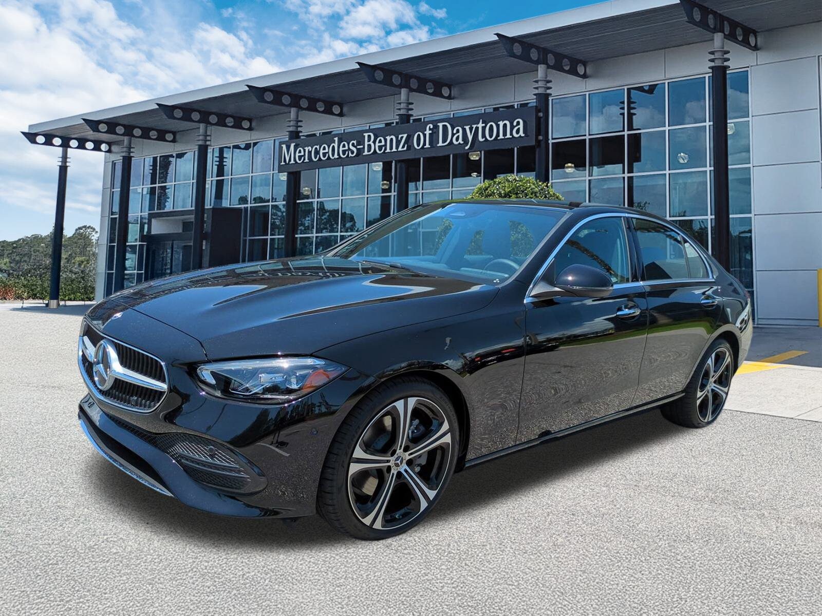 2025 Mercedes-Benz C-Class Sedan C 300 - Photo 8