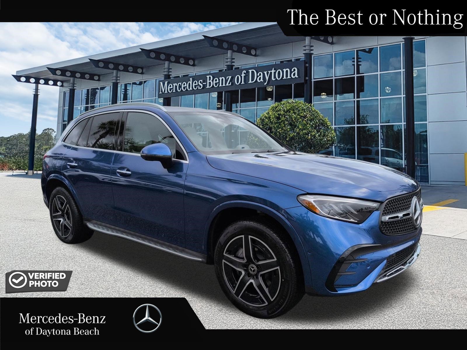 2026 Mercedes-Benz GLC GLC 300's photo