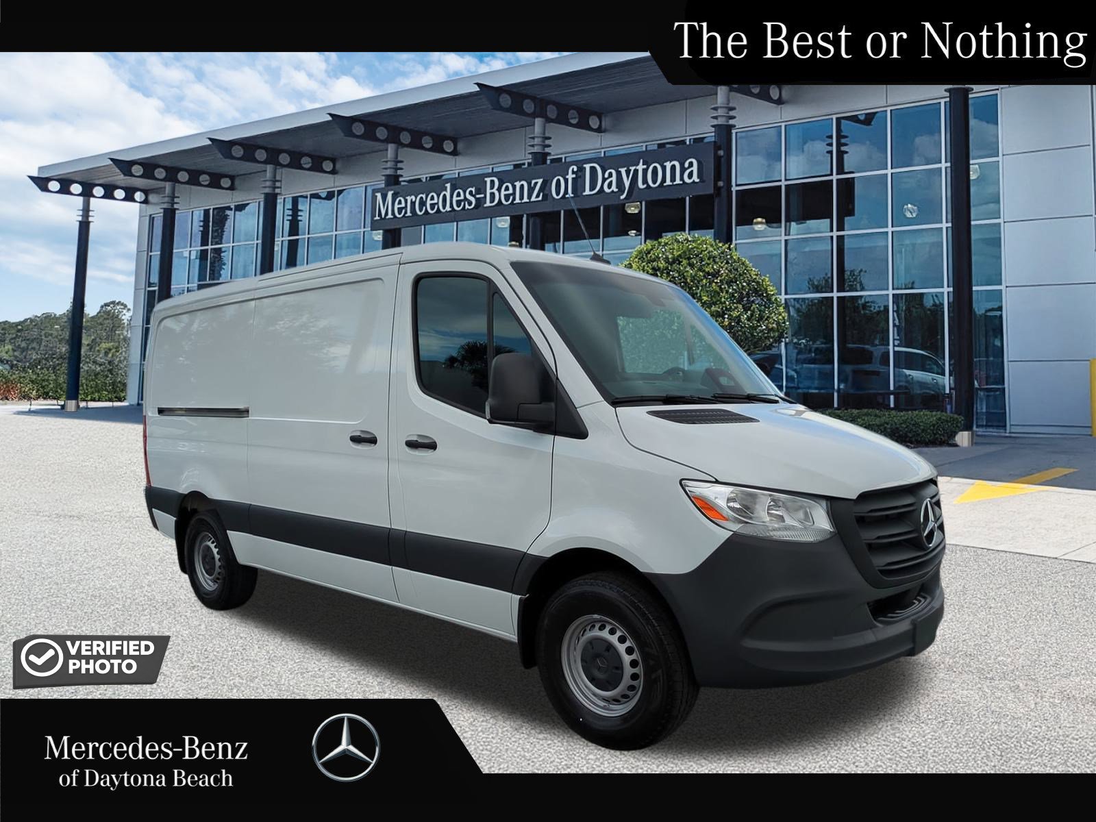 2026 Mercedes-Benz Sprinter Sprinter 2500's photo