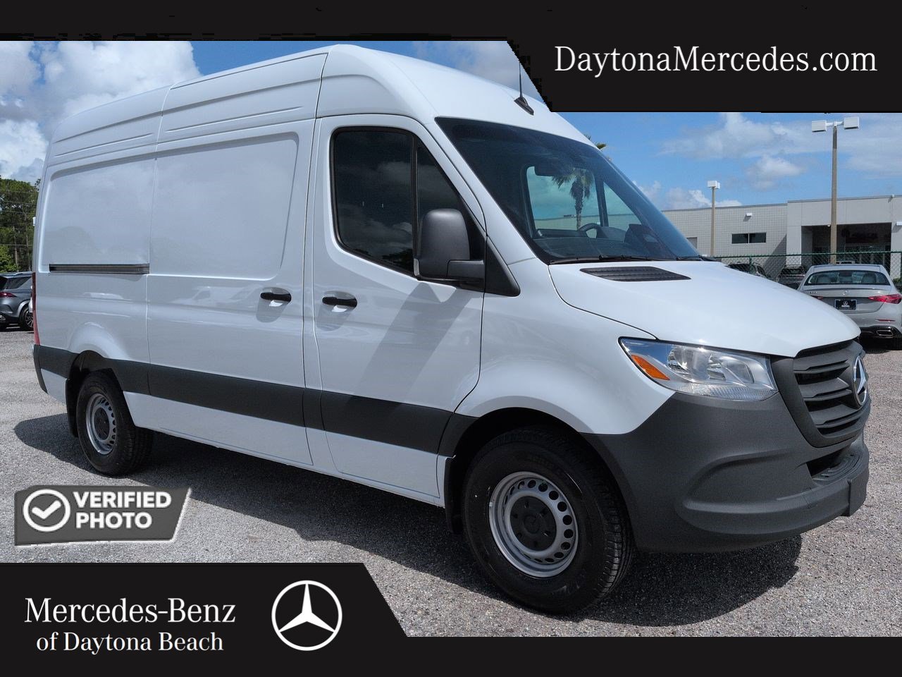 2026 Mercedes-Benz Sprinter 2500 144 WB's photo