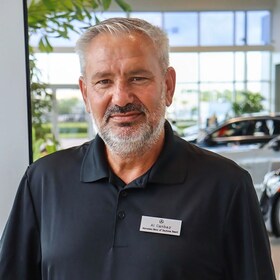 Staff member Al Canbaz from ID_dacd48