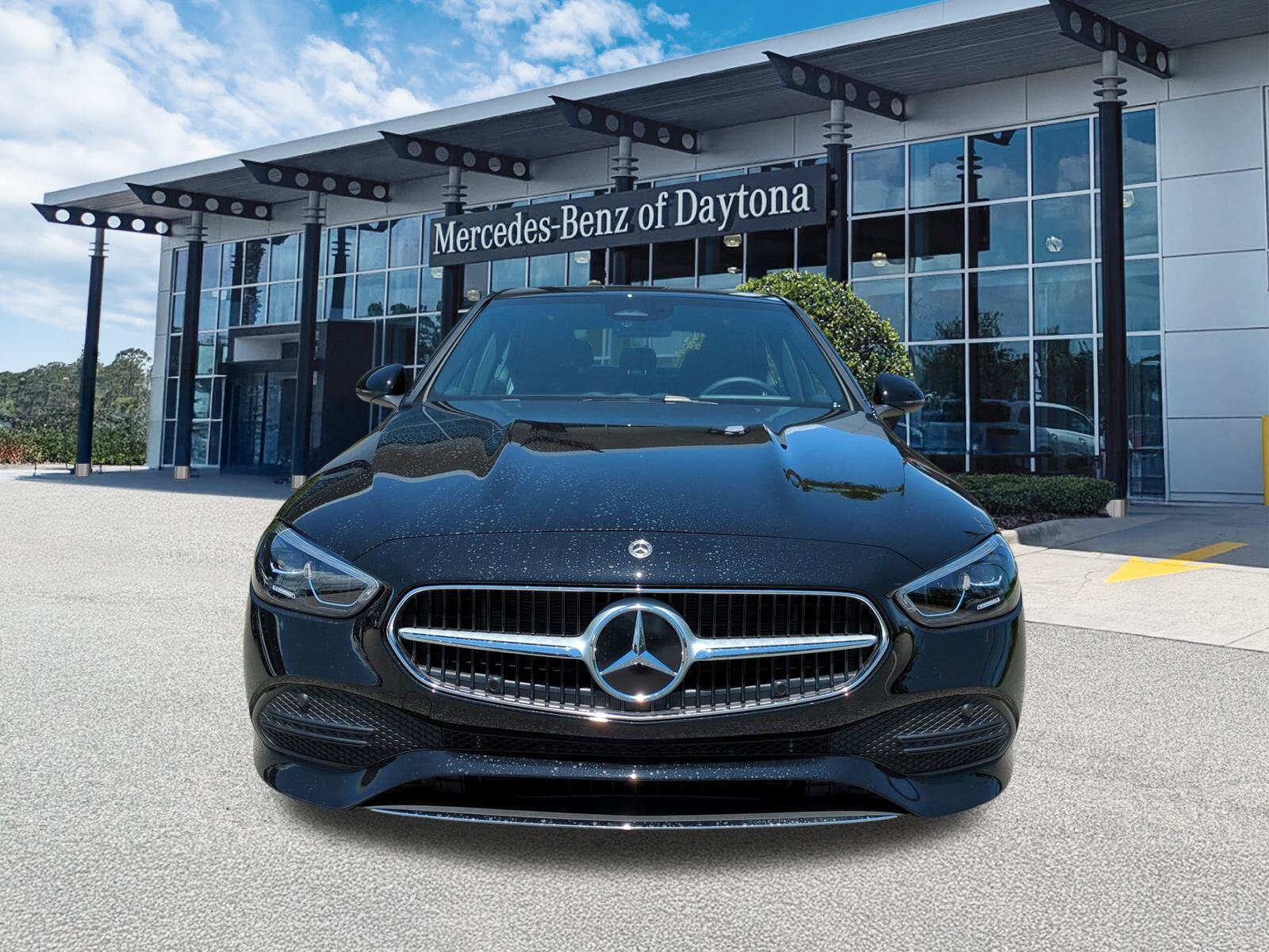 2025 Mercedes-Benz C-Class Sedan C 300 - Photo 9