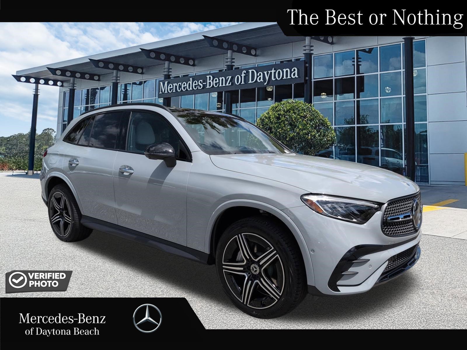 2026 Mercedes-Benz GLC GLC 300's photo