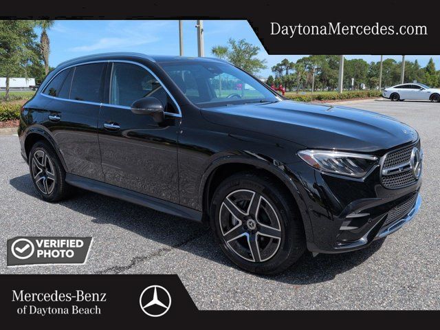 2026 Mercedes-Benz GLC
