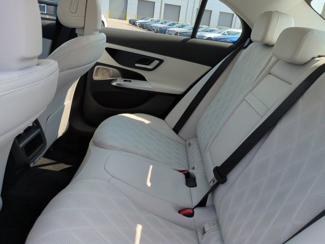 2026 Mercedes-Benz E-Class E350 - Photo 13
