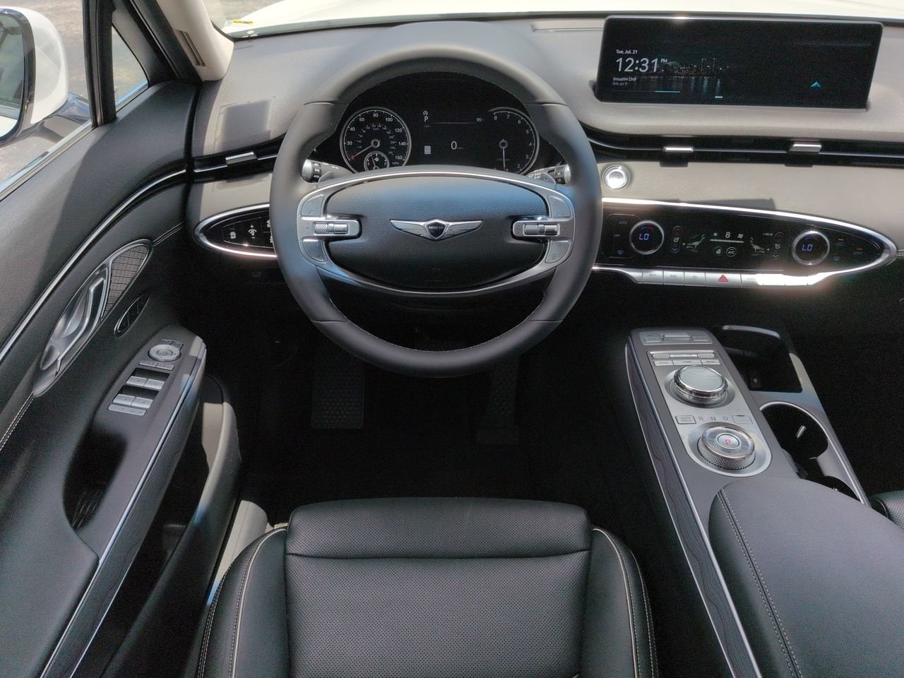 2023 GENESIS GV70 Standard - Photo 16