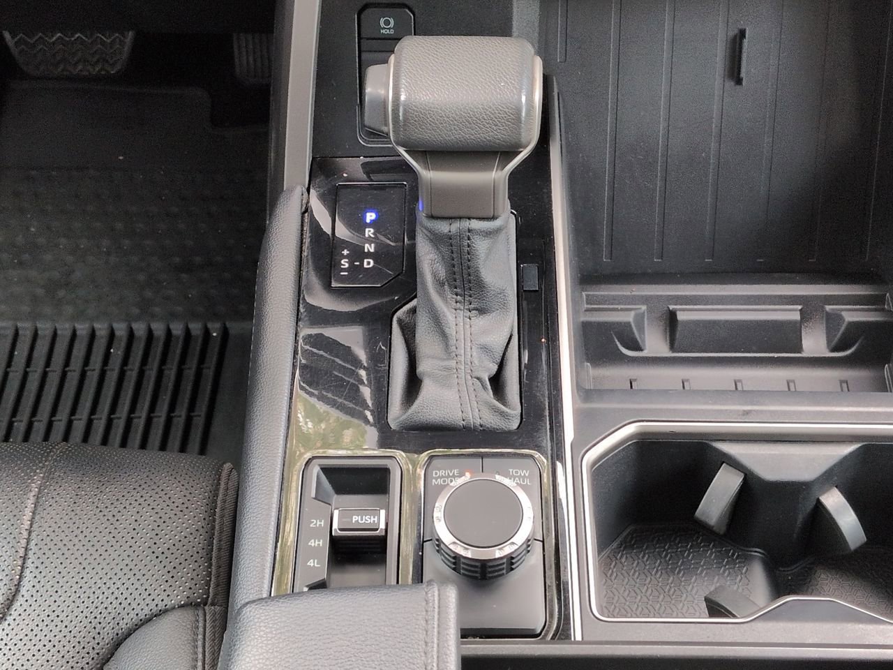 2022 Toyota Tundra Limited - Photo 19