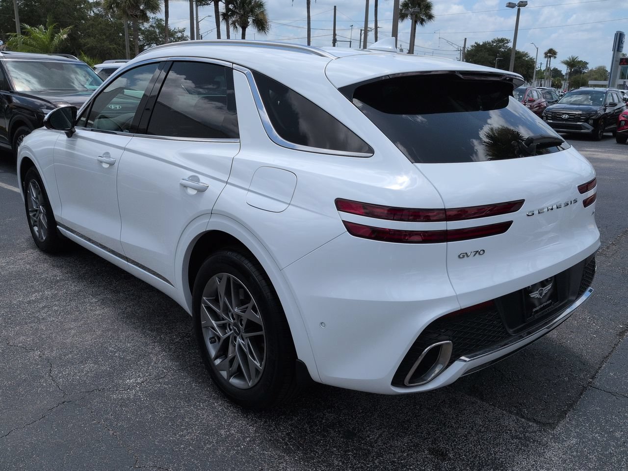 2023 GENESIS GV70 Standard - Photo 6