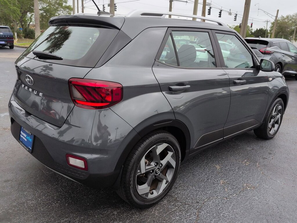 Certified 2023 Hyundai Venue SEL SEL IVT