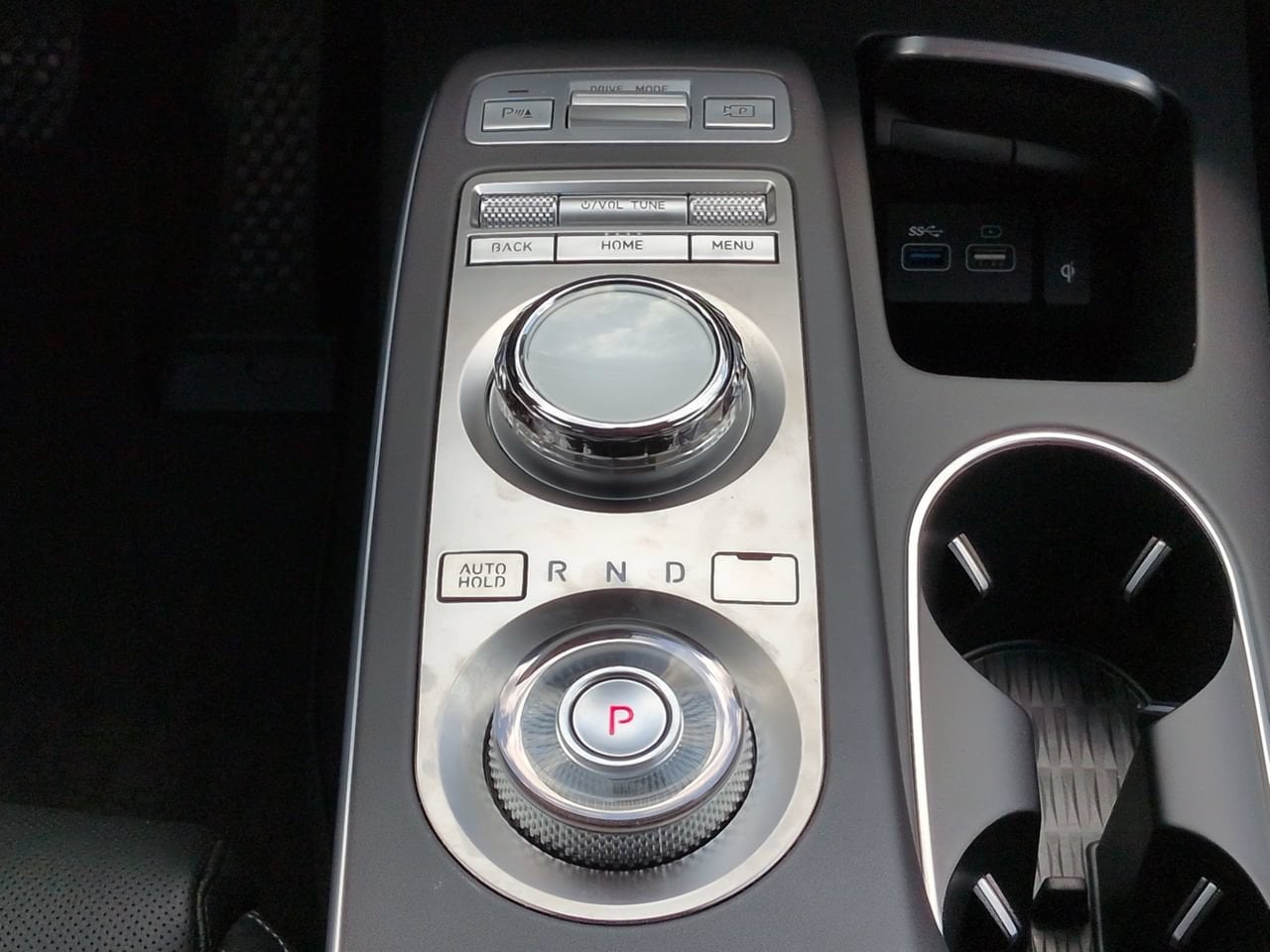 2023 GENESIS GV70 Standard - Photo 19