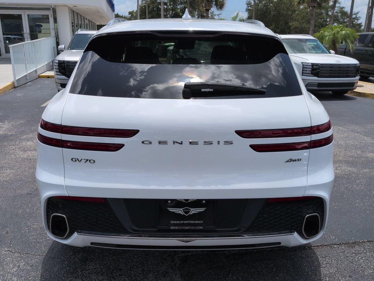 2023 GENESIS GV70 Standard - Photo 5