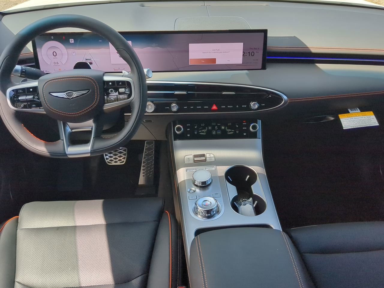 2026 GENESIS GV70 Sport Advanced - Photo 15