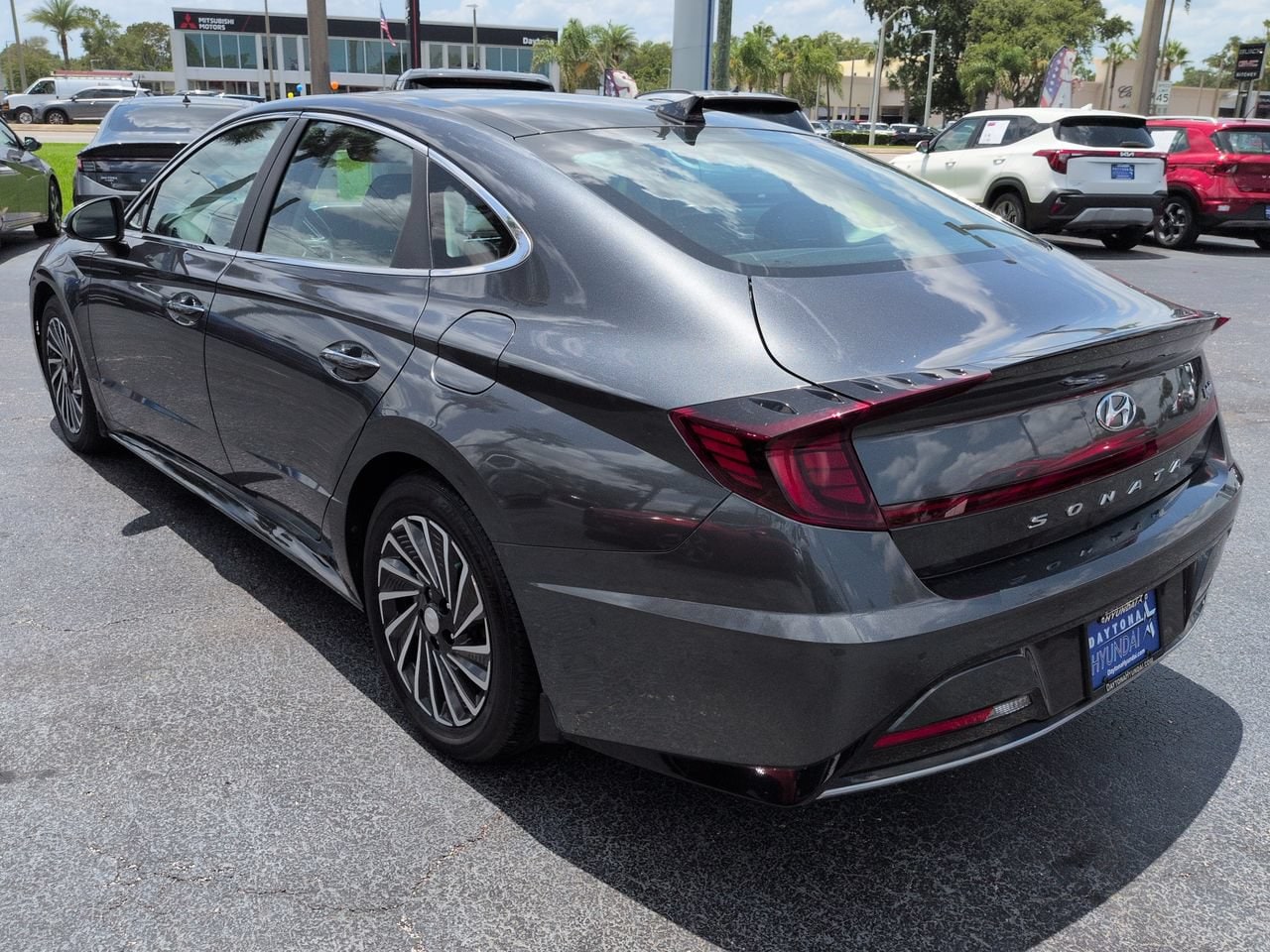 2023 Hyundai Sonata Hybrid Limited - Photo 6
