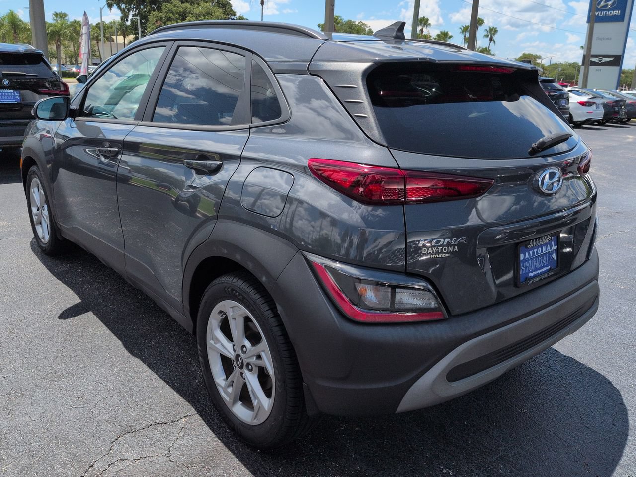2023 Hyundai Kona SEL - Photo 6