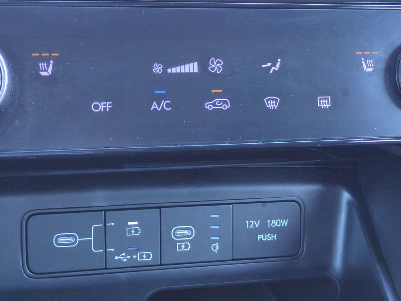 2025 Hyundai Tucson SEL Convenience - Photo 24