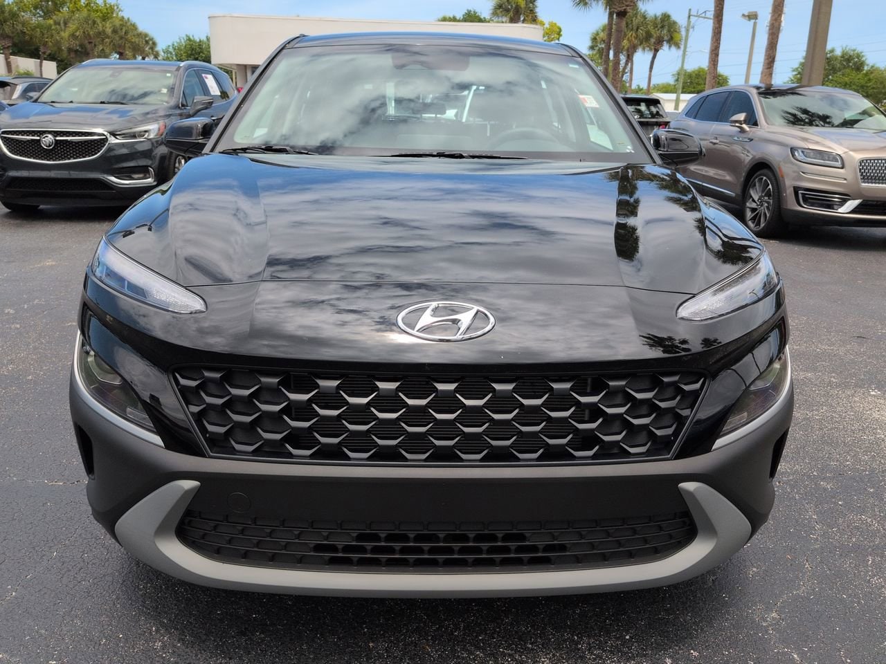 2023 Hyundai Kona SE - Photo 9