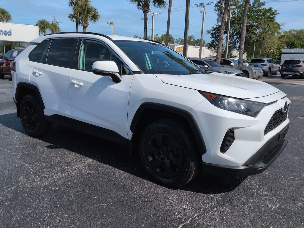 Used 2020 Toyota RAV4 LE LE AWD
