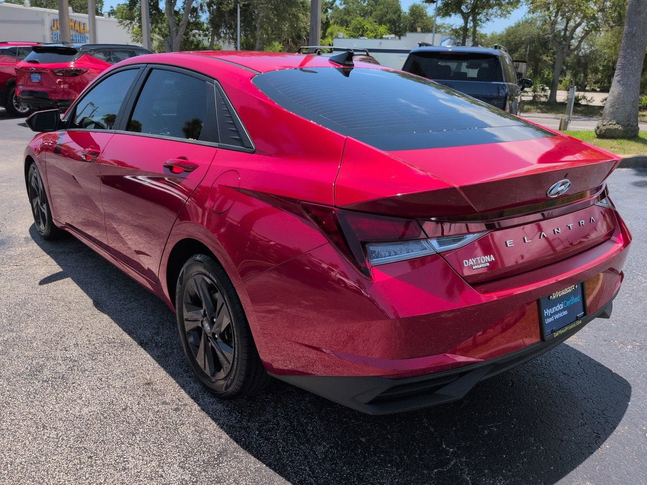 2021 Hyundai Elantra SEL - Photo 6