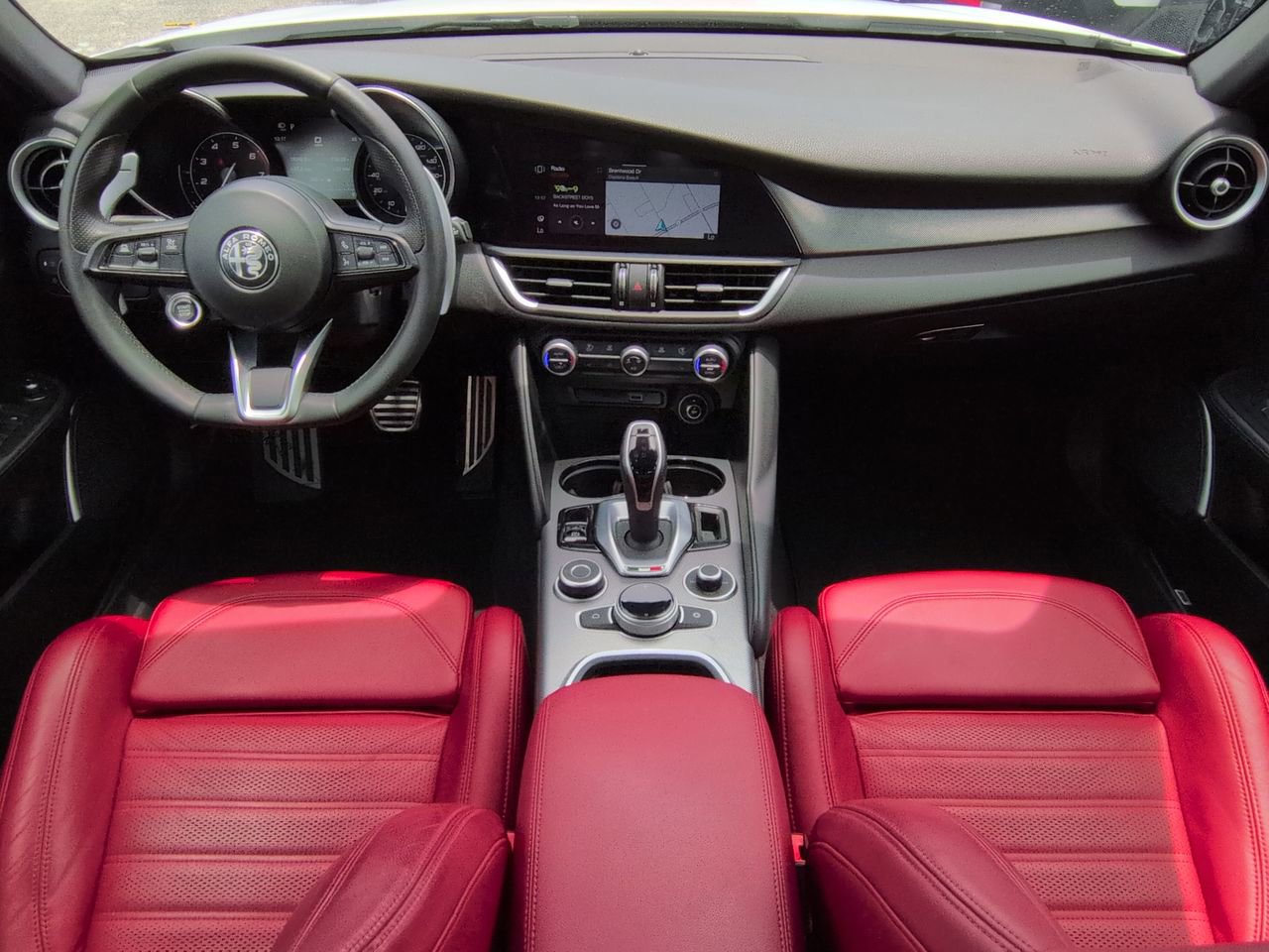 2022 Alfa Romeo Giulia Ti Veloce - Photo 14