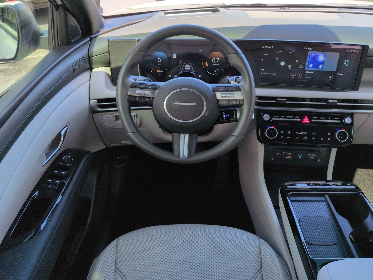 2026 Hyundai Tucson Limited - Photo 16