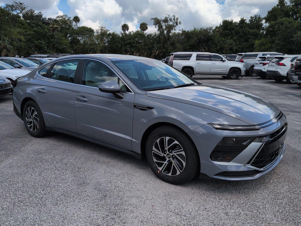 New 2026 Hyundai Sonata Hybrid Blue Sedan