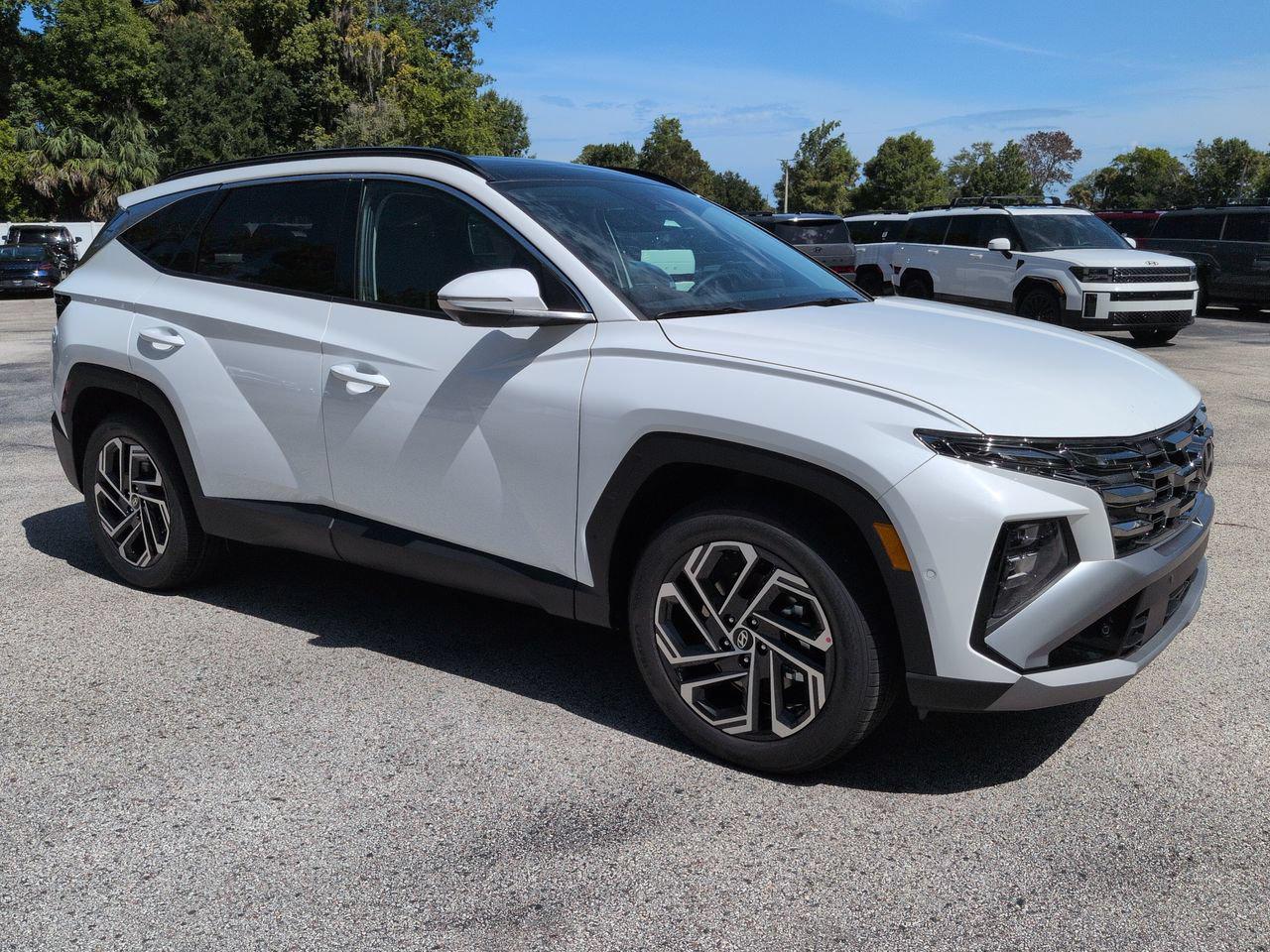 New 2026 Hyundai Tucson Limited FWD SUV