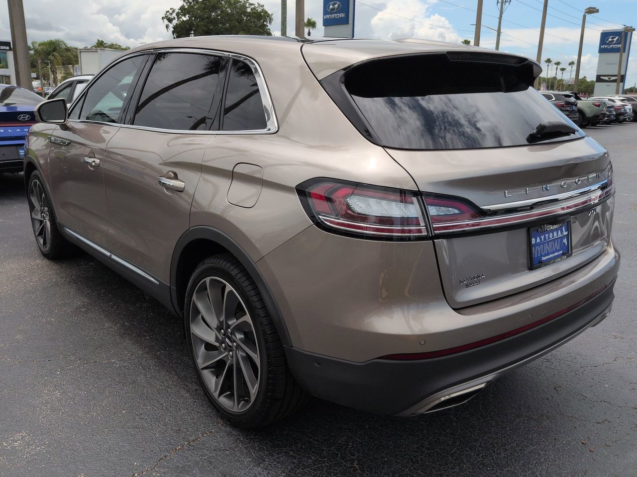 2019 Lincoln Nautilus Reserve - Photo 6