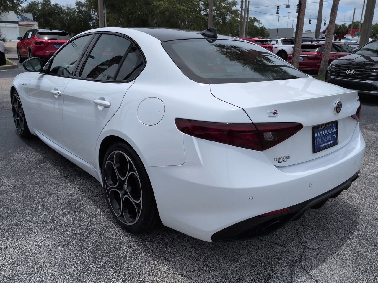 2022 Alfa Romeo Giulia Ti Veloce - Photo 6