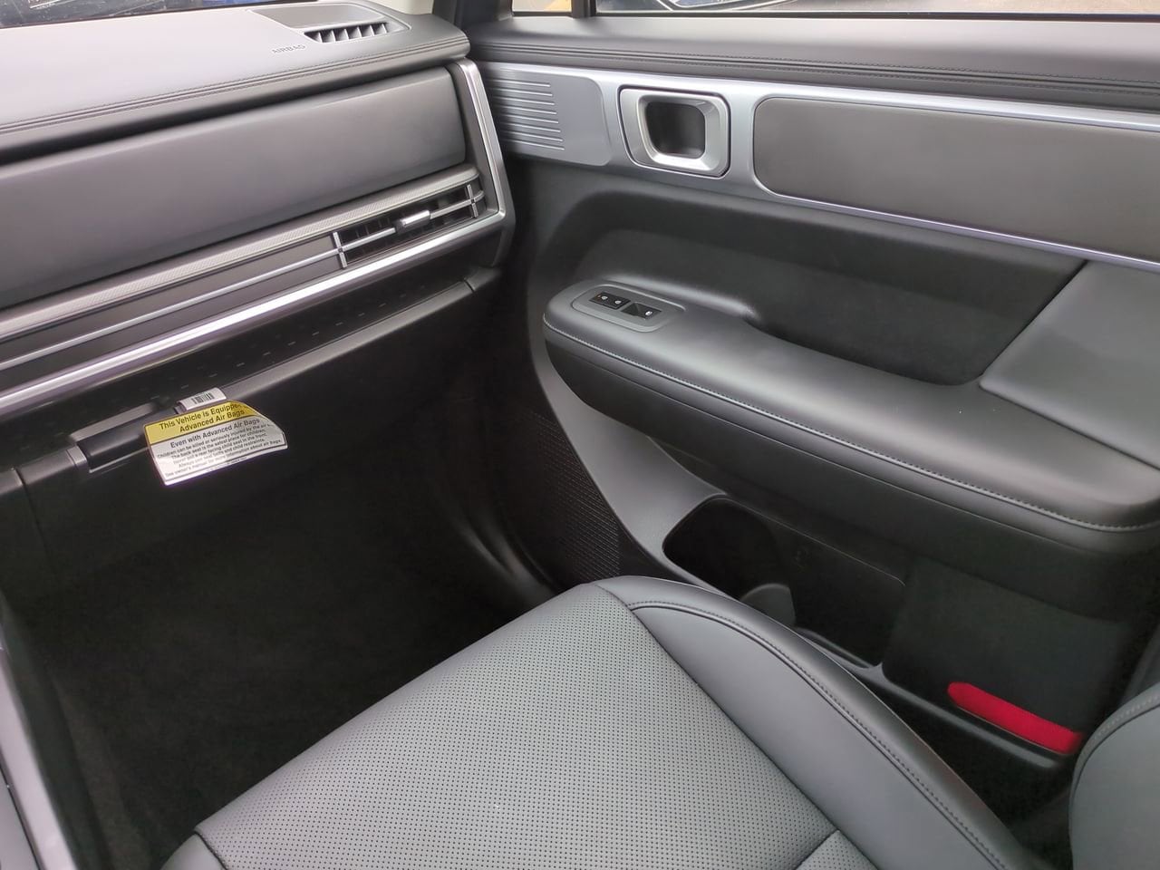 2025 Hyundai Santa Fe SEL - Photo 17