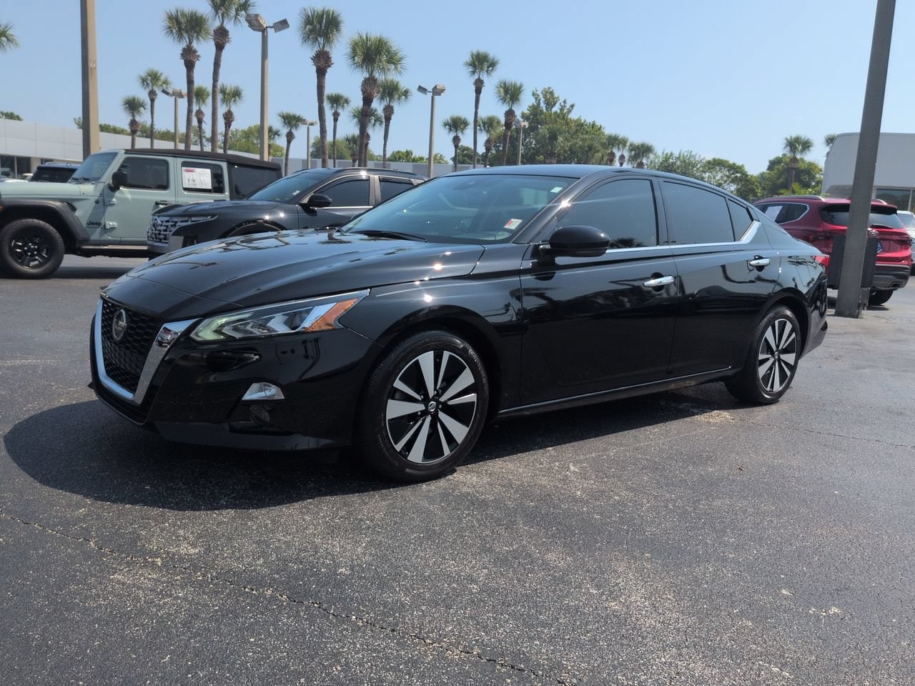 2019 Nissan Altima SV - Photo 7